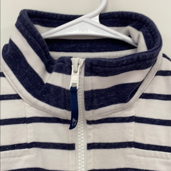 EUC Vineyard Vines half zip pullover - Picture 6 of 9